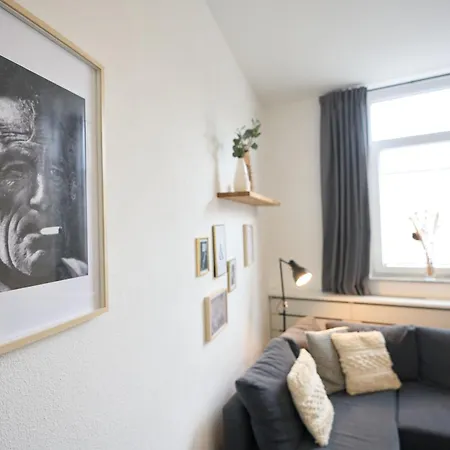 Kleine Moselruhe - Gemuetliche Ferienwohnung Bis 3 Personen - Zentral In Трабен-Трарбах Экстерьер фото